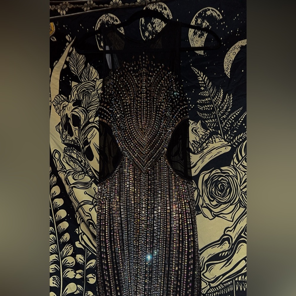 Embellished/Mesh Knee Length Dress